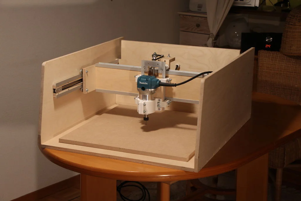 CNC machine electronics and wiring