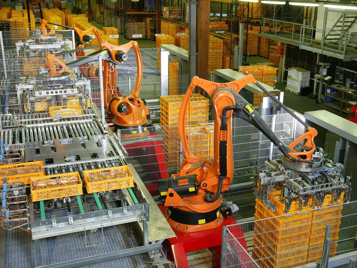 Industrial robot arm in factory automation