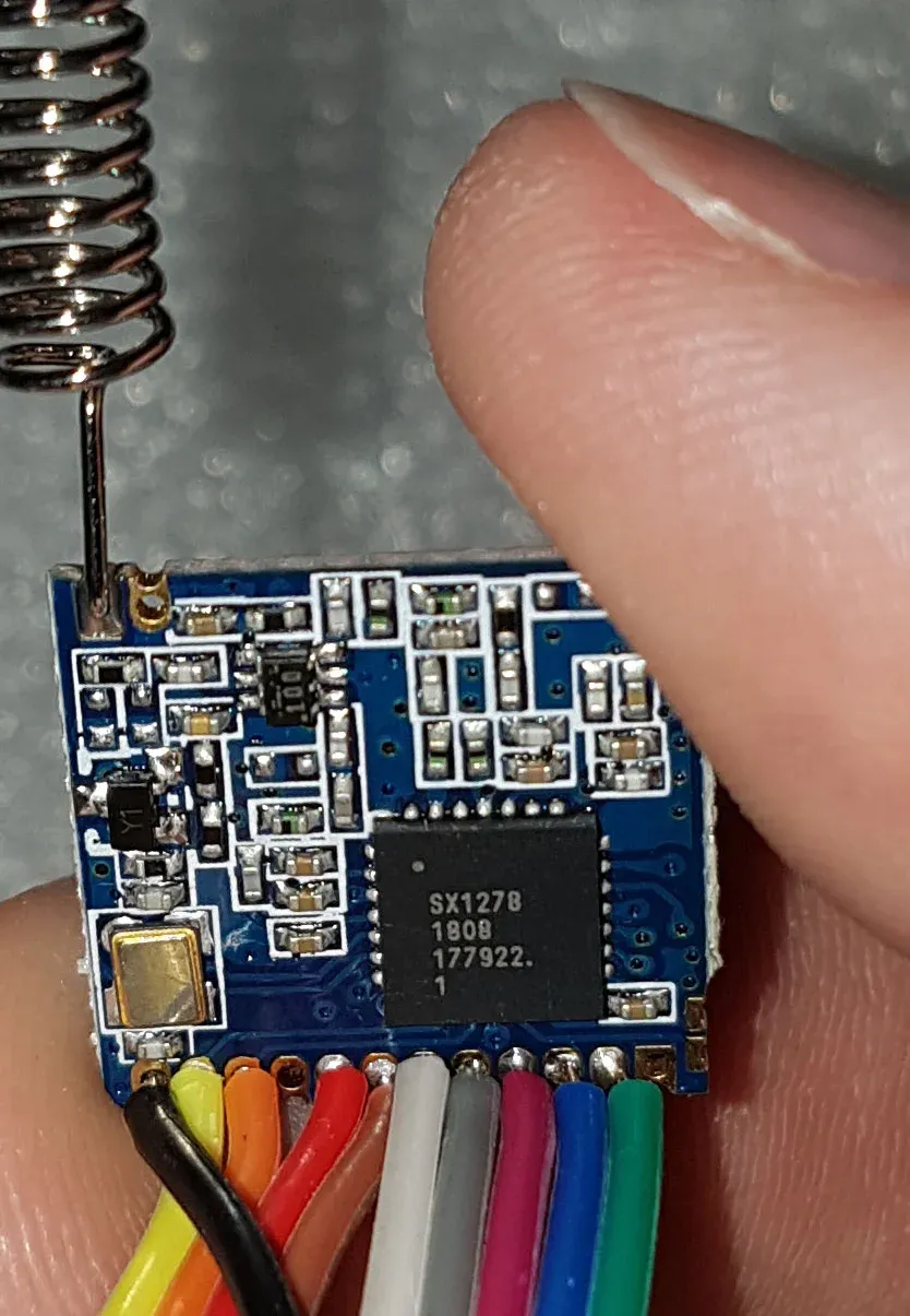 LoRa antenna module setup
